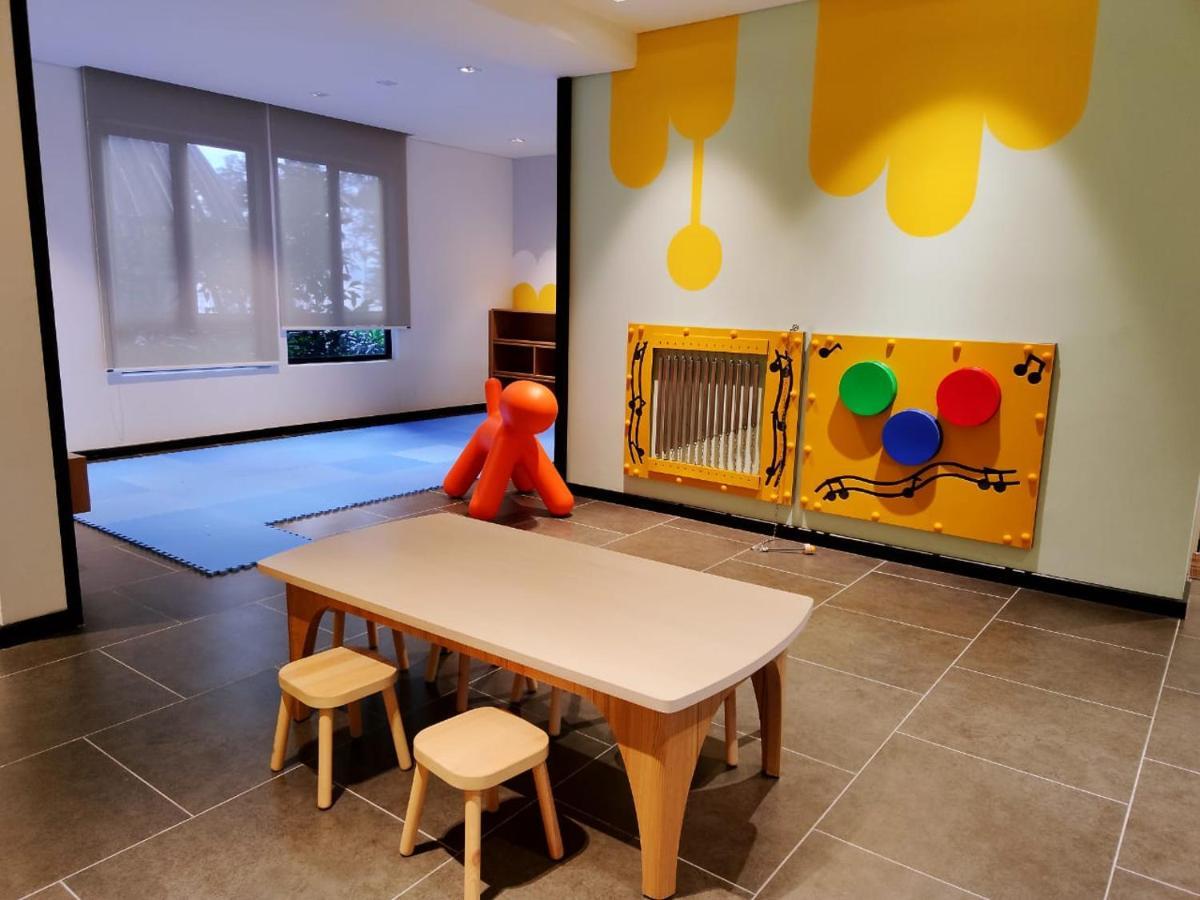 Maxine Suites クアラルンプール エクステリア 写真