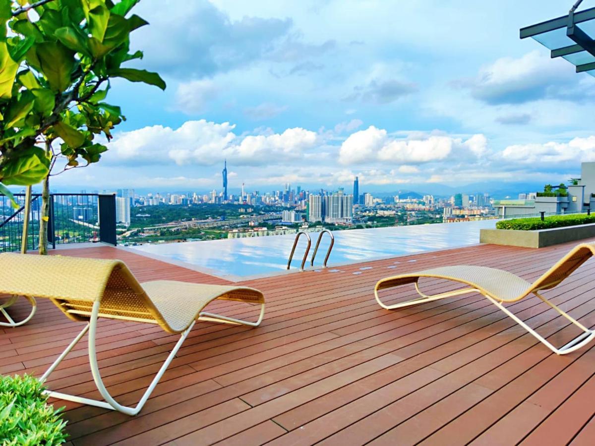 Maxine Suites クアラルンプール エクステリア 写真